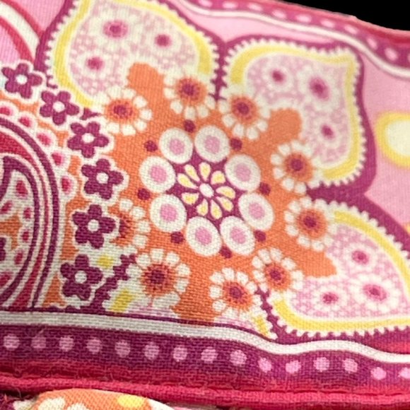 Vera Bradley Raspberry Fizz Paisley Betsy Tote Shoulder Bag Purse Pink Zip Close - Picture 3 of 15